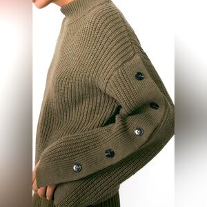 Mango Button Detail Knit Sweater Large Green Casual Cozy Relaxed Sleeves